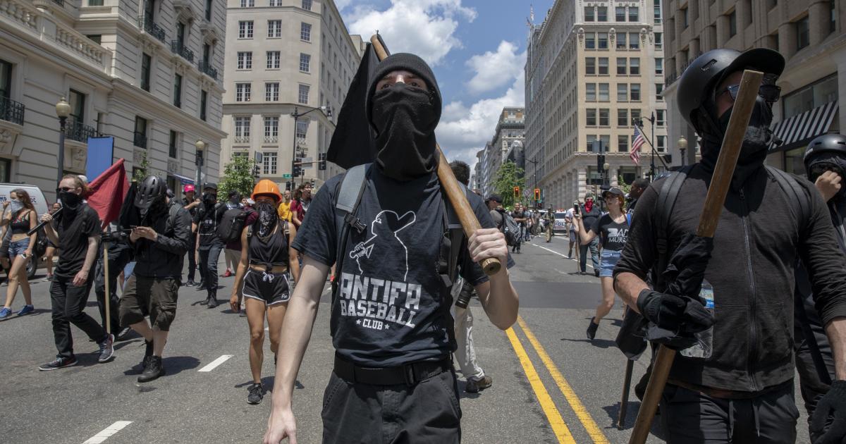 Antifa Is Dangerous And It S Time For The Feds To Step In The   GettyImages 1154309611 