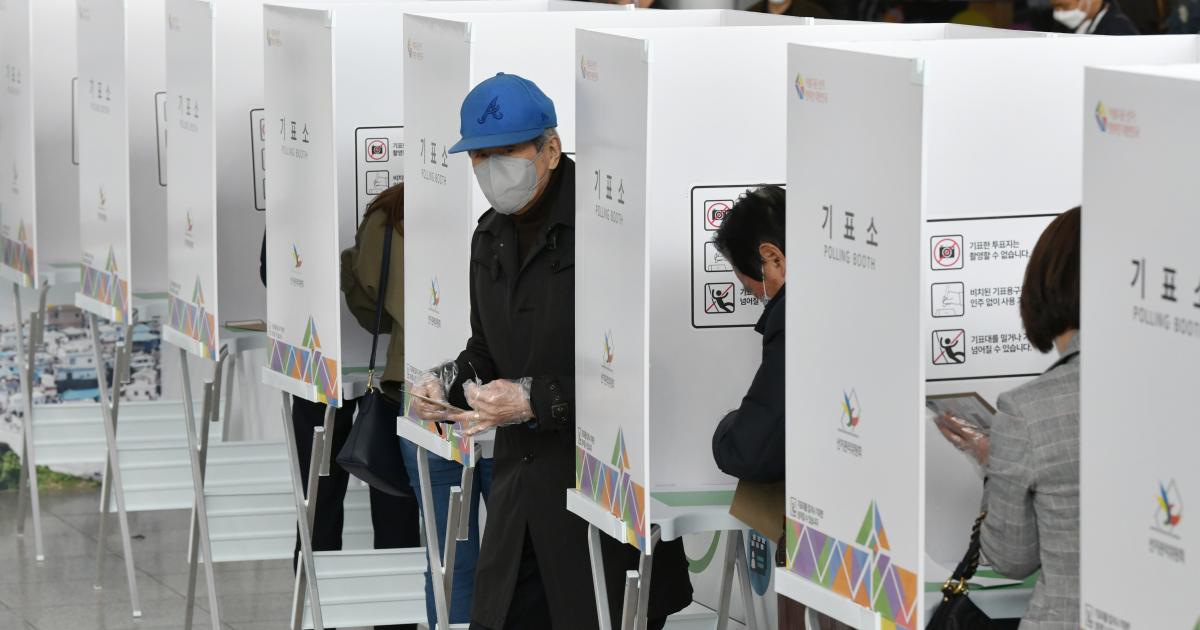 South Korea Goes to the Polls Despite COVID-19 Pandemic | The ...